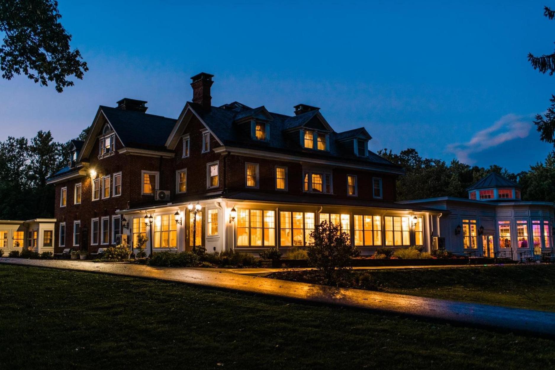 Cameron Estate Inn Mount Joy Eksteriør billede